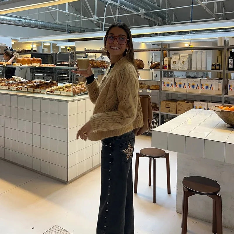 Y2K Vintage Jeans Flash Silver Star Pattern Metal Rivet Jeans Female Baggy Casual Straight Leg Denim Pants Simple Women Clothing