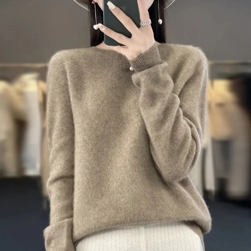 Elegant Crew Neck Knitwear Women's Long Sleeve Wool Sweater Simple Quality Base Layer Shirt Versatile Fashionable Chinese Brand