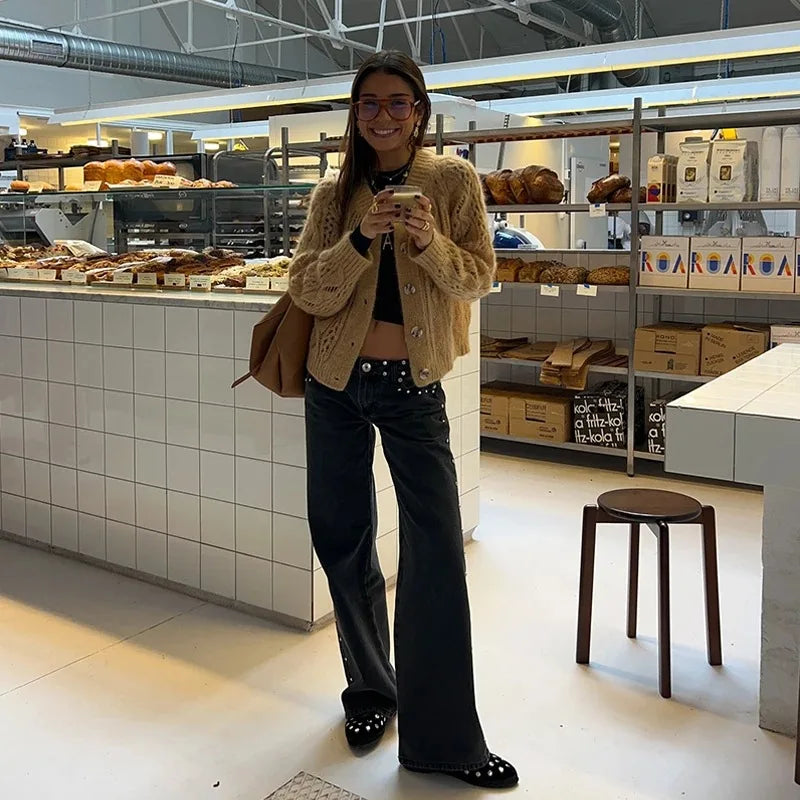 Y2K Vintage Jeans Flash Silver Star Pattern Metal Rivet Jeans Female Baggy Casual Straight Leg Denim Pants Simple Women Clothing